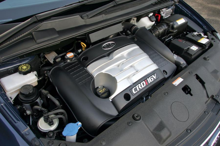  Kia Sedona 2006 года  (фото 31 из 50)